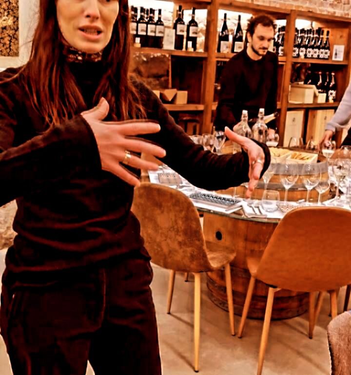 Instagram post from eldevinos. This post is in position 14.