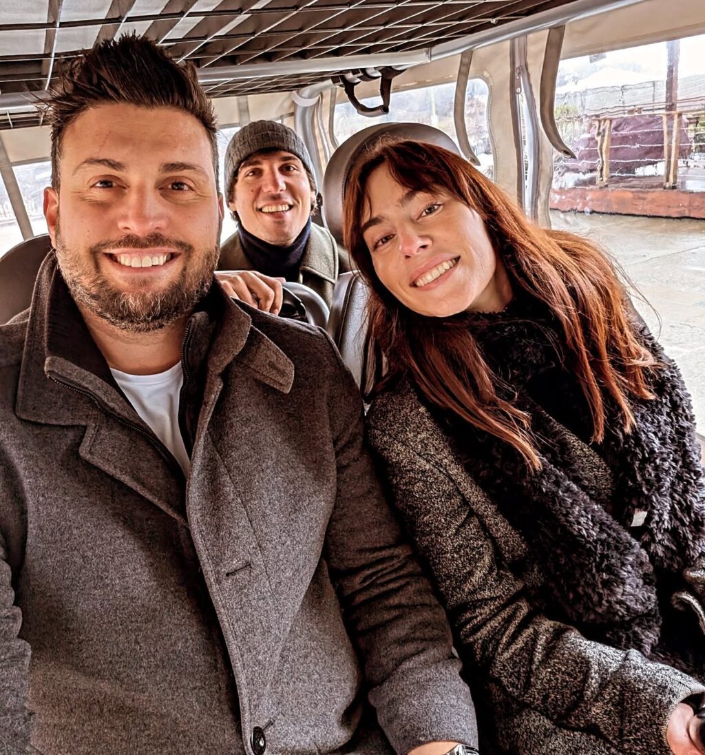 Instagram post from eldevinos. This post is in position 7.