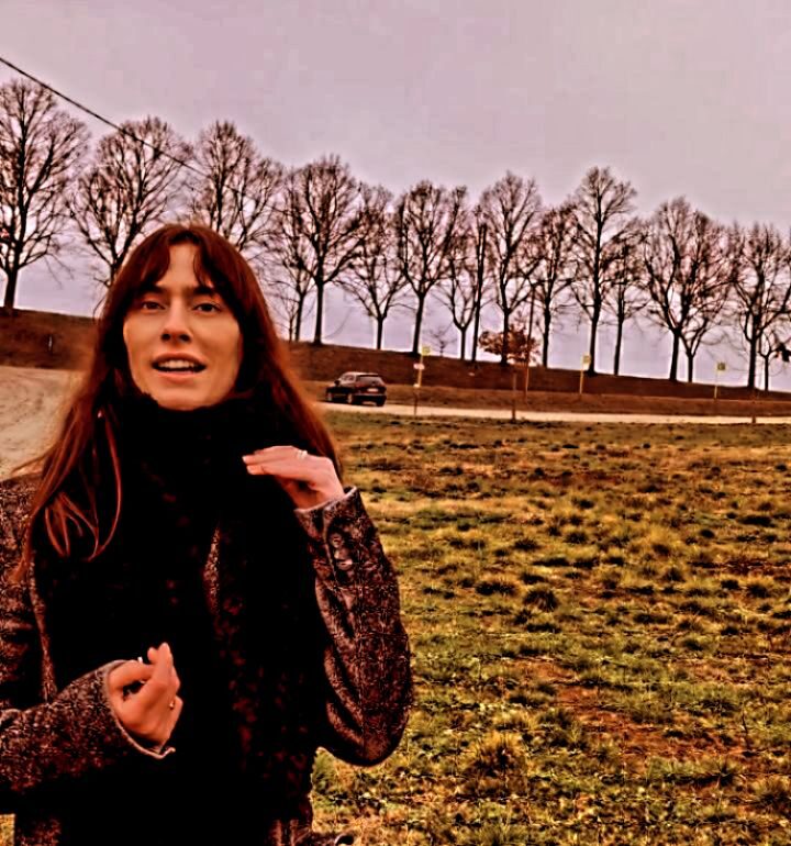 Instagram post from eldevinos. This post is in position 13.